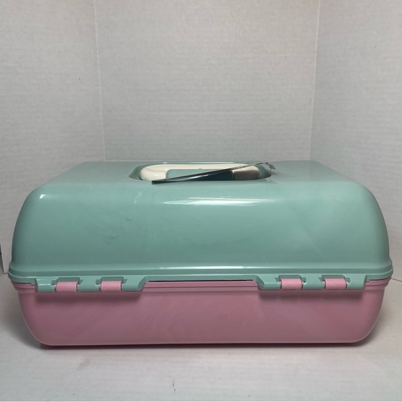 BNWT RETRO CABOODLES ON THE GO LARGE MAKEUP CASE - Picture 3 of 16